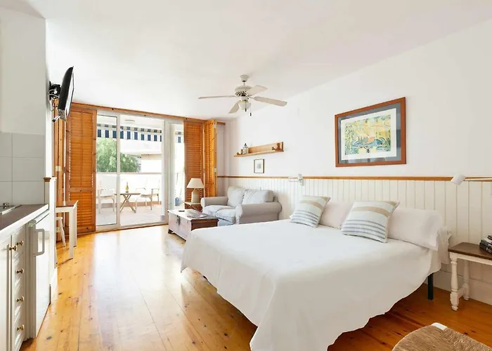 - A 10 Minutos De La Paya Appartement Sitges